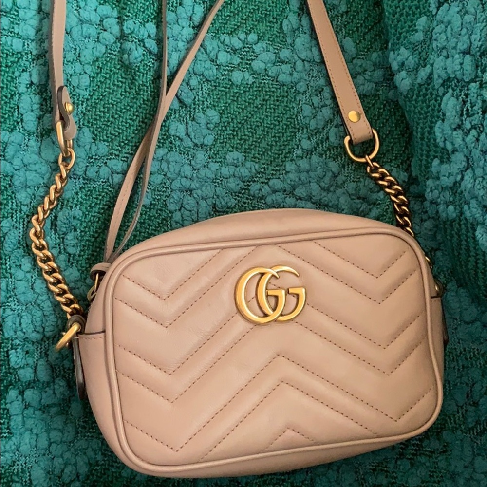 Mini Gucci marmont cross body in blush